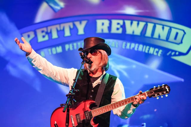 Petty Rewind